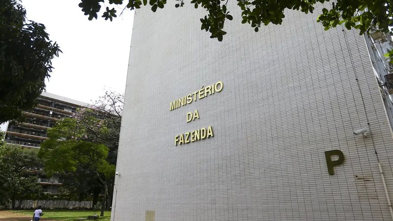 Somente trecho que tratava da incidência do imposto sobre operações de risco sacado foi excluído - Foto: Marcelo Camargo/Agência Brasil