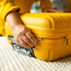 Você já chegou ao destino e percebeu que esqueceu algo importante na mala? Siga essas dicas e evite que isso aconteça - Foto: Envato Elements
