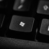 A Microsoft recomenda aplicar imediatamente as atualizações de segurança e adotar proteções adicionais, como usar o Defender - Adobe Stock
