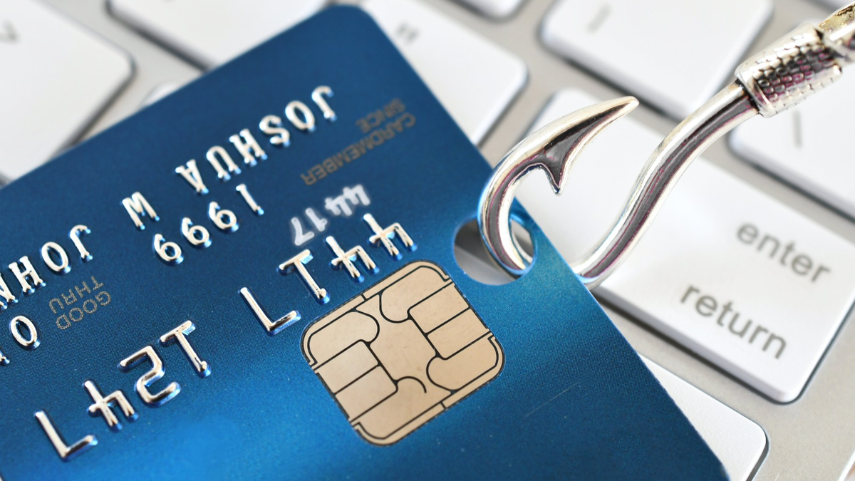 Golpes podem pegar dados inclusíve de contas bacárias - Envato