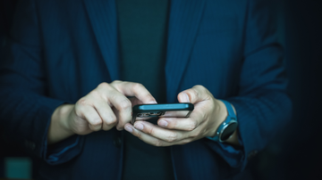 A plataforma também afirma que a IA não tem acesso a outras conversas do usuário - Envato Elements