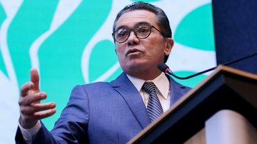 O ministro Vital do Rêgo, presidente do Tribunal de Contas da União, diz que esforço de retomada das obras é limitado - José Cruz/Agência Brasil