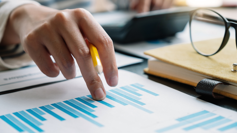 Para quem está começando em finanças e investimentos - Foto: Envato Elements