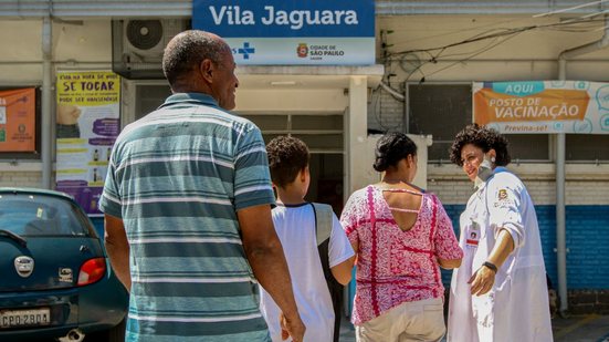 O levantamento do Ministério da Saúde mostra também que 62,8% das UBS realizam avaliação multidimensional de idosos - Rovena Rosa/Agência Brasil