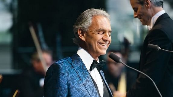 Os preços para a apresentação no antigo Estádio do  Pacaembu vão de R$ 395 a R$ 7.900 - Andrea Bocelli / Instagram