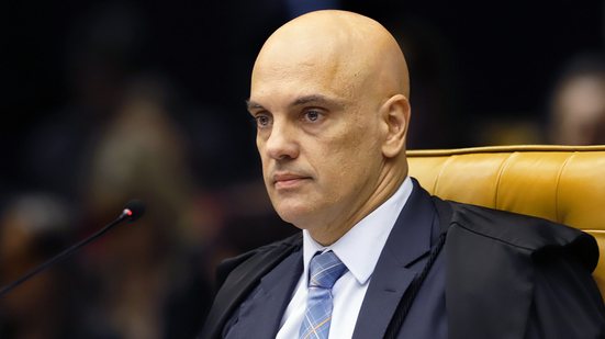O ministro Alexandre de Moraes manteve as medidas cautelares contra o ex-presidente Jair Bolsonaro - Rosinei Coutinho/STF