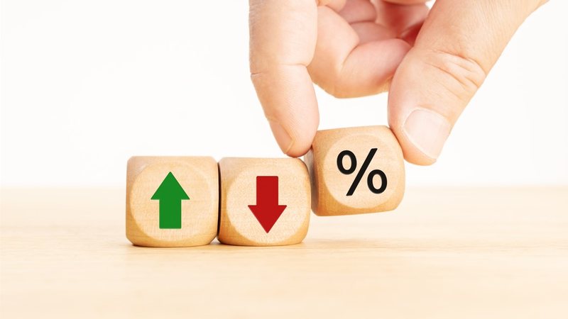 Estaremos prontos para agir com equilíbrio e firmeza em defesa da nossa economia, diz a nota - Envato