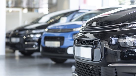 Entre janeiro a junho, 1,2 milhão de veículos foram vendidos no País. Volume é apoiado por vendas a locadoras - Envato