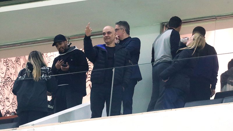 Durante a partida, Moraes foi fotografado gesticulando gesto obsceno - Alex Silva/Estadão Conteúdo