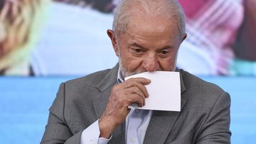 54% consideram que ele deveria desistir do pleito e 44% apoiam a ideia de reeleição - Marcelo Camargo/Agência Brasil