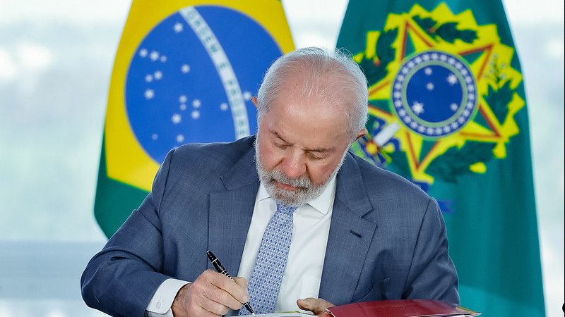 "Um presidente não pode ficar se humilhando para outro", afirma Lula, a respeito da relação com Trump - Ricardo Stuckert / PR