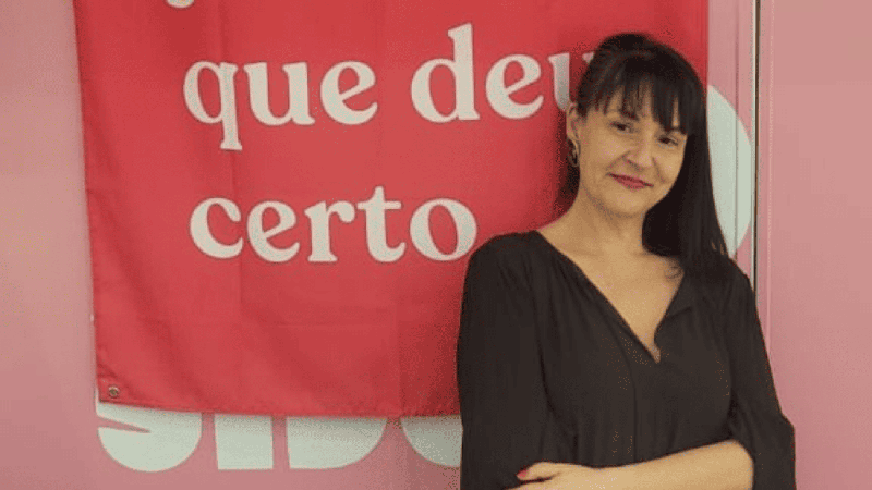 Movimento criado por Natália Dornellas busca por meio de mensagens bem-humoradas conscientizar as pessoas 50+ - Alessandra Taraborelli