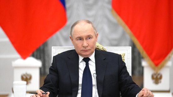 Putin apresentou ao governo dos EUA uma proposta abrangente de cessar-fogo exigindo grandes concessões territoriais de Kiev - Kremilin