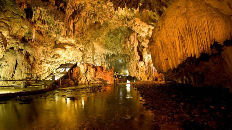 São Paulo também é referência quando o assunto são cavernas abertas à visitação - Foto: Divulgação/Caverna do Diabo
