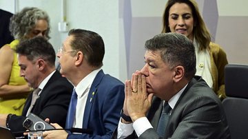 Aprovação do projeto pela CCJ se deu no mesmo dia em que o plenário do Senado votou a favor de lei que veta a "adultização" de crianças e adolescentes - Geraldo Magela/Agência Senado