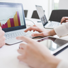 O setor de TIC abrange tecnologia da informação e comunicação - envato