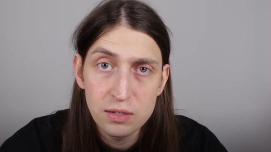 O youtuber Felca diz que conhece pessoas que foram abusadas em crimes virtuais - Reprodução Youtube