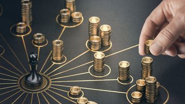 Já na ponta negativa, os fundos de ações lideraram as retiradas no mês, com saída líquida de R$ 5 bilhões, o maior volume entre todas as categorias - Envato