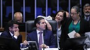 Pela regra vigente em 2025, quem ganha até dois salários (R$ 3.036,00) está isento - Lula Marques/Agência Brasil