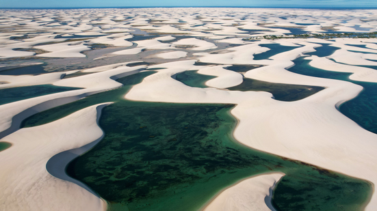 Viajar pelo Brasil não precisa significar gastar muito - Foto: Envato Elements