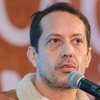Além do aprimoramento de cursos, a equipe de Billi também ajuda na melhoria da comunicação dos bancos com seus clientes - Foto: Divulgação/Anbima