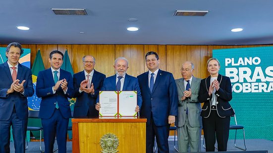 Plano de proteção a exportadores contém linha de crédito, prorrogação de drawback e novas condições do Reintegra, entre outros pontos - Ricardo Stuckert/PR