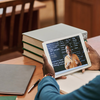 O objetivo é democratizar o acesso a conteúdos de qualidade - Foto: Envato Elements