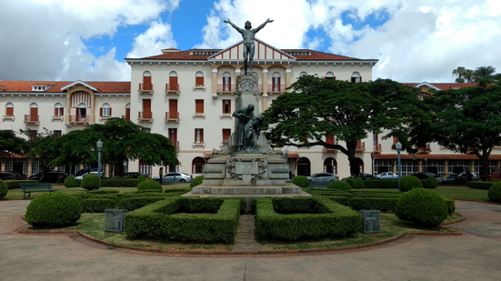 O estado se transforma em um destino perfeito para quem quer relaxar - Foto: Reprodução / Palace Hotel