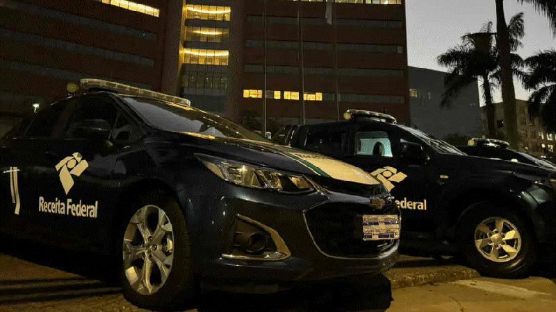 Receita alega que operações demonstram a utilização de fintechs para lavagem de dinheiro pelo crime organizado - Divulgação/PF