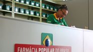 Cerca de 9 mil farmácias foram descredenciadas por não fazerem a renovação anual e deixarão de oferecer medicamentos pelo programa Farmácia Popular - Rodrigo Nunes/MS