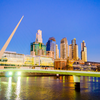 No exterior, Buenos Aires é um destino estratégico para brasileiros - Envato
