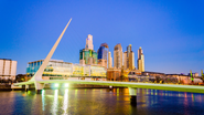No exterior, Buenos Aires é um destino estratégico para brasileiros - Envato