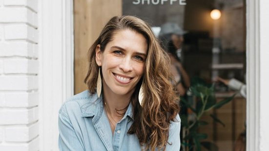 Quando não reconhecido, o sofrimento emocional tende a se expressar fisicamente, diz terapeuta americana Monica DiCristina em novo livro - Divulgação | VR Editora - Latitude