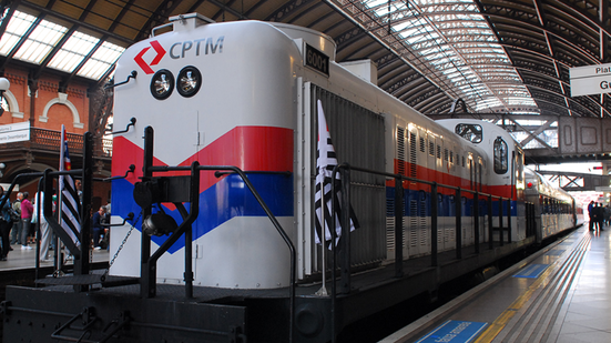 Essa não é a primeira vez que os trilhos ganham um toque intergaláctico - Foto: Reprodução/CPTM