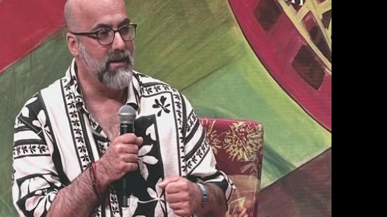 Bate-papo com o autor começa às 19h. Senhas para participar do evento serão distribuídas a partir das 17h30 - Foto: Reprodução Instagram