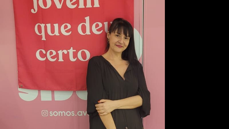 Influencer cria movimento pró\u002Didade destacando que envelhecer é um privilégio