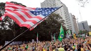 Manifestantes bolsonaristas levaram bandeiras dos EUA à Avenida Paulista neste 7 de setembro - Paulo Pinto / Agência Brasil