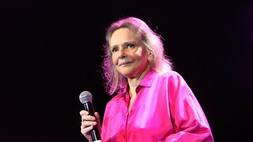 A cantora Angela Ro Ro tinha 75anos e morreu de parada cardíaca, depois de passar por um procedimento cirúrugico - Daniel Teixeira / Estadão Conteúdo