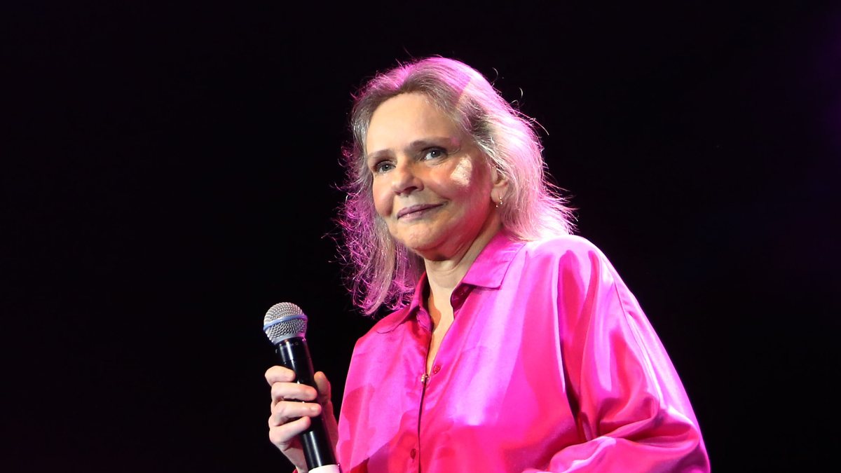 A cantora Angela Ro Ro tinha 75anos e morreu de parada cardíaca, depois de passar por um procedimento cirúrugico - Daniel Teixeira / Estadão Conteúdo