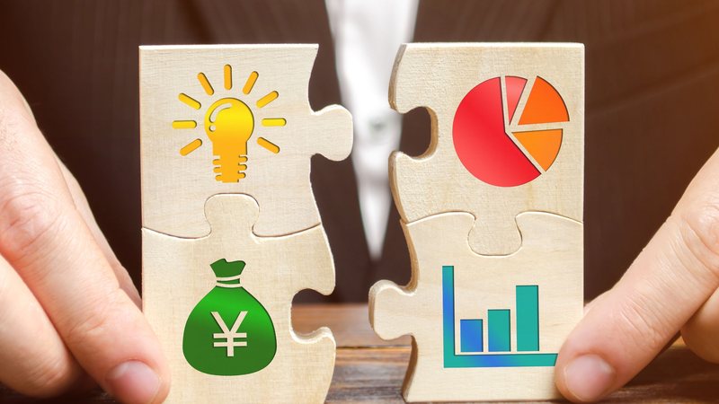 Dividido em três partes, o curso é para iniciantes, oferece certificado e um e-book ao final de cada módulo - Envato