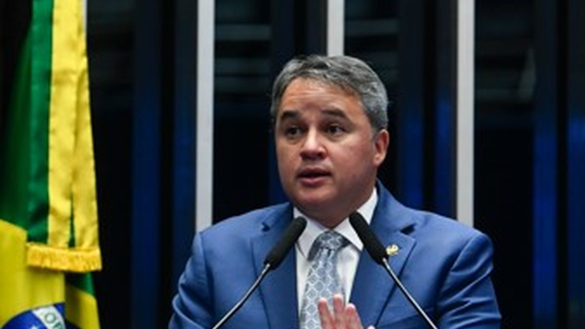 Relator da proposta, Efraim Filho incluiu  um trecho para obrigar fintechs a cumprir obrigações determinadas pelo Poder Executivo - Carlos Moura/Agência Senado