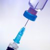 Furosemida é um diurético injetável, indicado em bula para tratamento de edemas devido a doenças cardíacas, hepáticas e renais - Envato