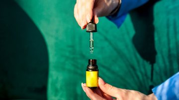 A dor crônica afeta cerca de um terço da população mundial e representa um dos maiores desafios da medicina contemporânea - Envato
