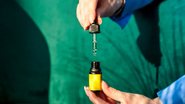 O óleo é uma das principais formas de acesso à cannabis medicinal no Brasil, com mais de 7 mil opções de produtos para importação - Envato