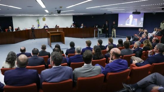 O julgamento será retomado às 9h desta quarta-feira, 3, com maior expectativa para a manifestação da defesa do ex-presidente Jair Bolsonaro - Fabio Rodrigues-Pozzebom/ Agência Brasil