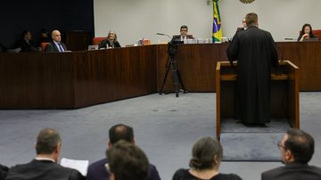 A Primeira Turma do STF realizou o segundo dia do julgamento; voto do relator, Alexandre de Moraes, será dado na terça-feira - Fabio Rodrigues-Pozzebom/ Agência Brasil