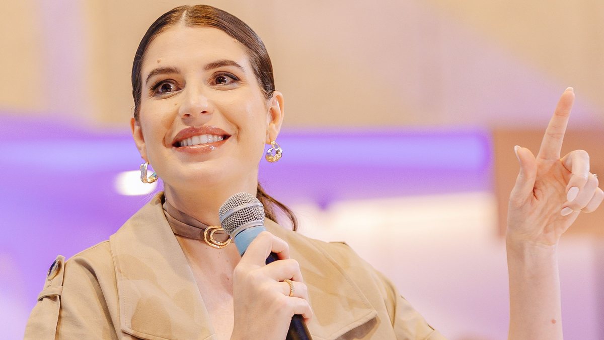 Manuela Bordasch disse que por ter escolhido atuar com moda, um ambiente majoritariamente feminino, não enfrentou preconceitos, mas ressaltou que o maior desafio foi a solidão - Divulgação/PushFinanças