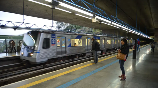 O material traz as mudanças recentes na operação da CPTM - Foto: Rovena Rosa/Agência Brasil