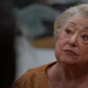 Na prática, o processo ocorre quando um juiz autoriza que alguém, muitas vezes um filho, se torne o responsável legal do pai ou da mãe - Foto: reprodução arquivo Globo