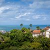 Olinda tem ruas estreitas cheias de ateliês de arte, que revelam uma herança que mistura fé, arquitetura colonial e cultura popular - Envato